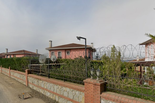 Tuzla- Tepe Park Villaları