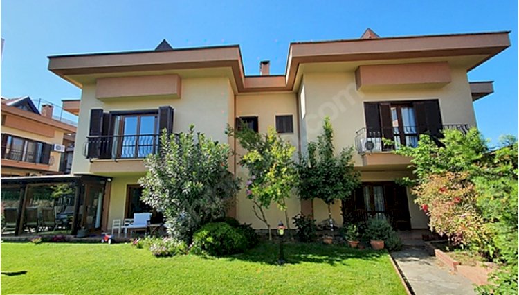 Üsküdar- Sadıkoğlu Atrium Villaları