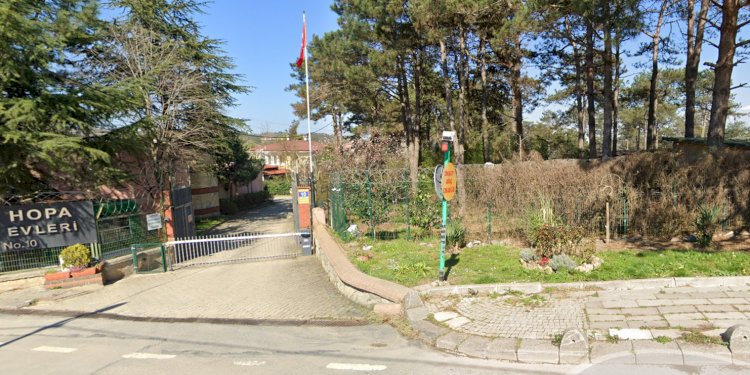 Çekmeköy- Hopa Villaları 